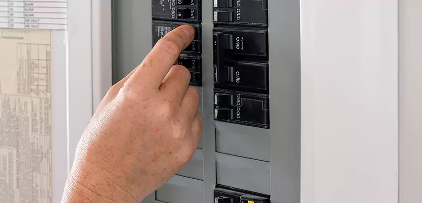 Meter-Mounted Transfer Switch Installation in Columbus